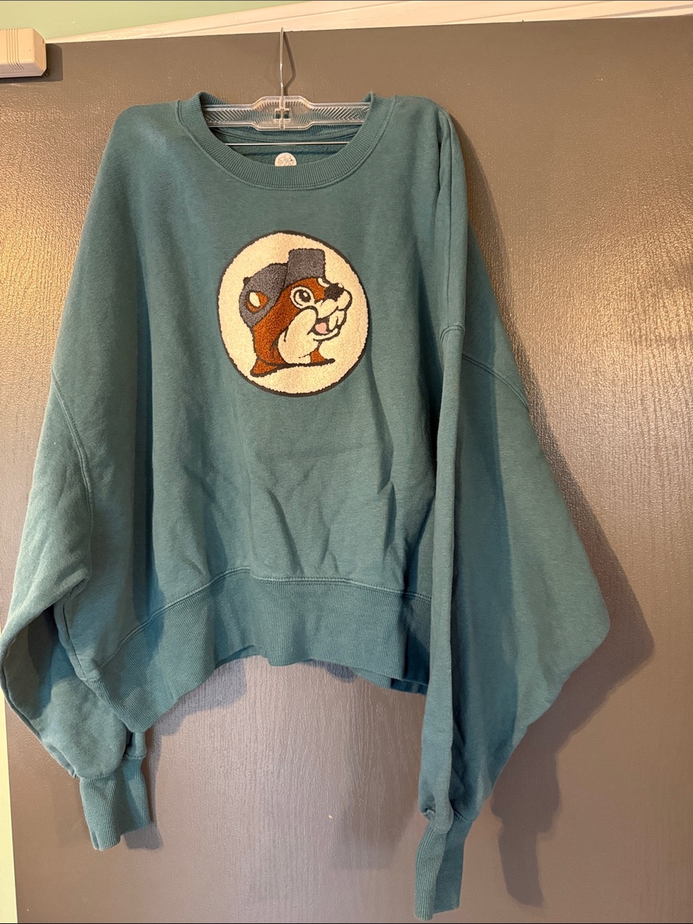 Buc-ees Teal Crewneck Sweatshirt